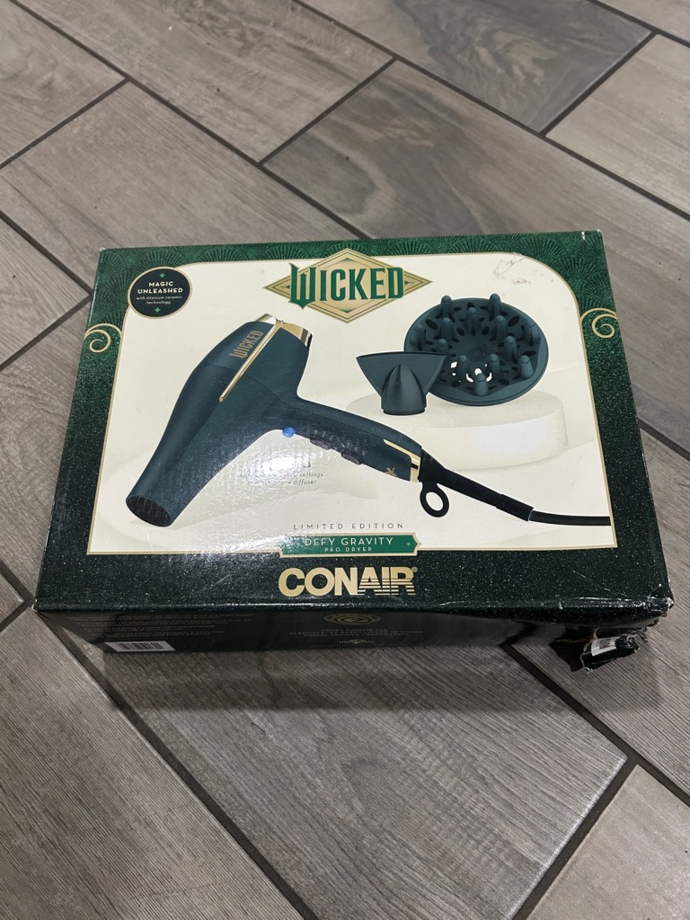 ConAir Wicked Limited Edition Defy Gravity PRO Hair Dyer